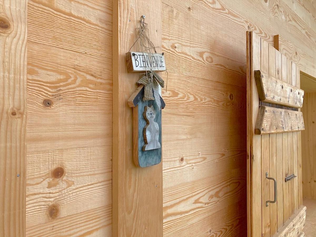 Chalets Savoie Les Chalets D'Heidi Notre-Dame-de-Bellecombe Exteriör bild